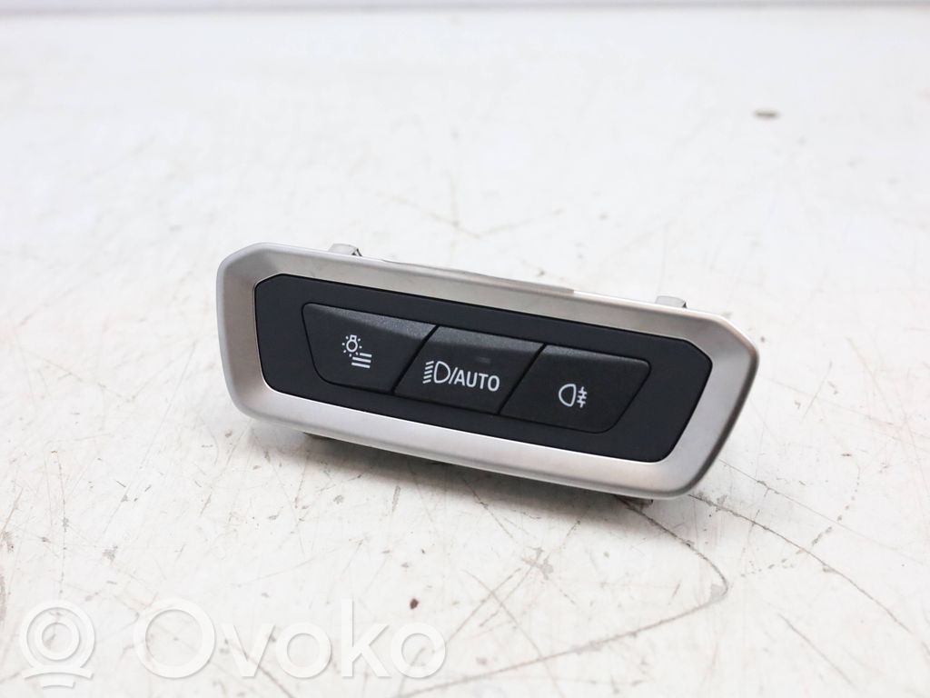 BMW XM Light switch 