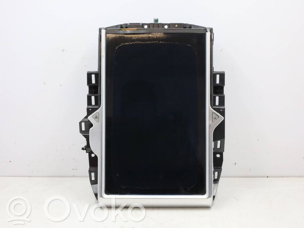 Tesla Model S Screen/display/small screen 