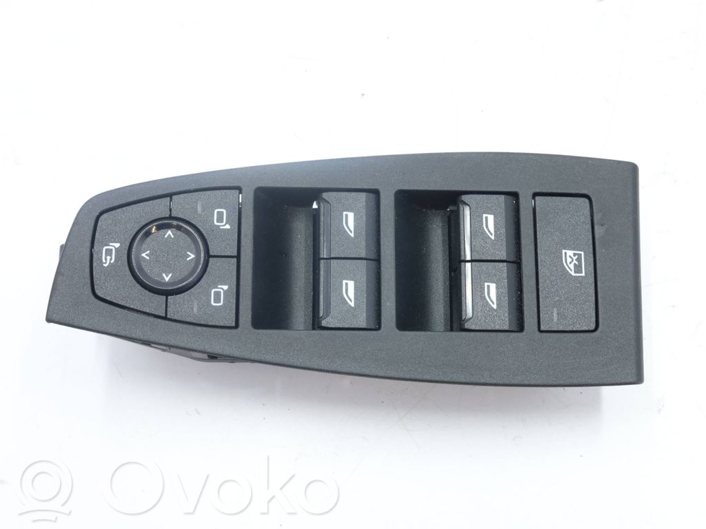 BMW 2 Active Tourer U06 Electric window control switch 
