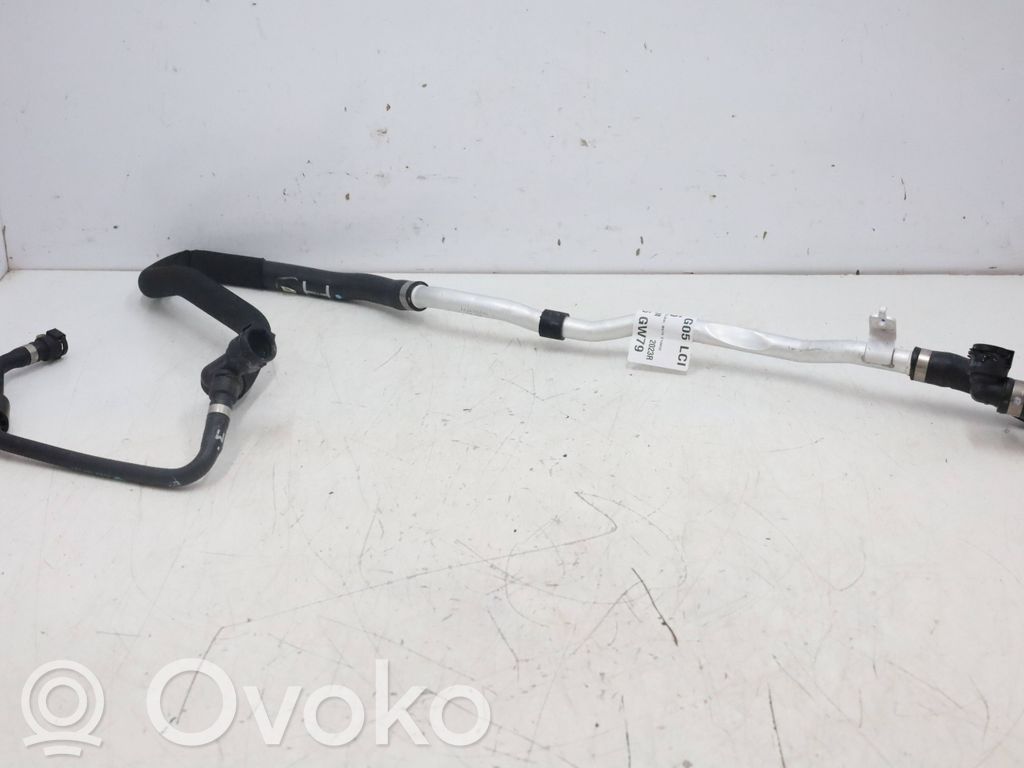 BMW X5 G05 Manguera/tubo del líquido refrigerante 