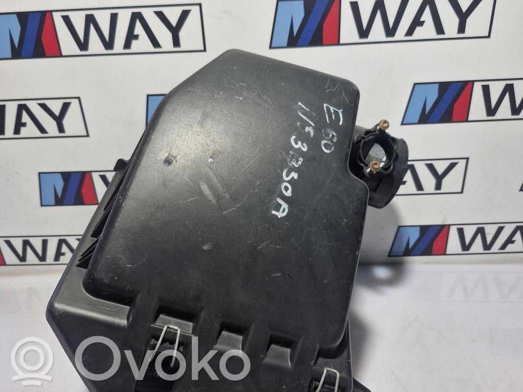 BMW 5 E60 E61 Air filter box 