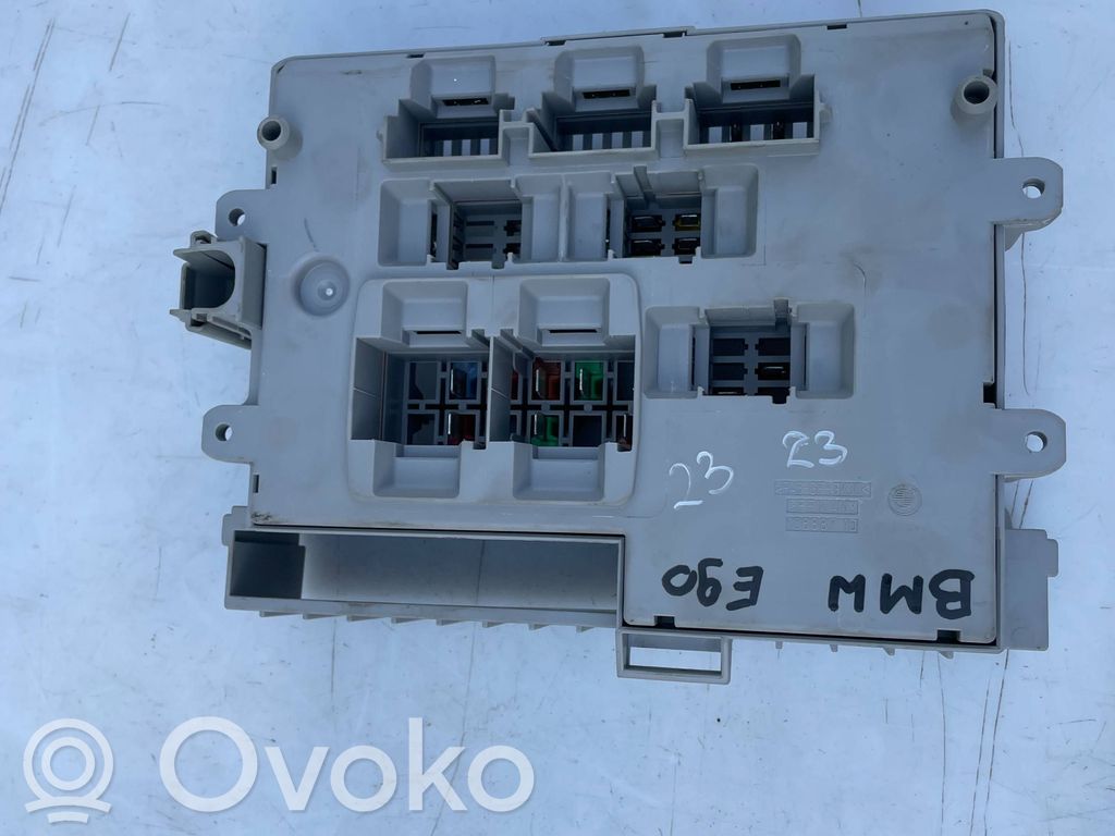 Fuse box set   1068870,0148890,690662406