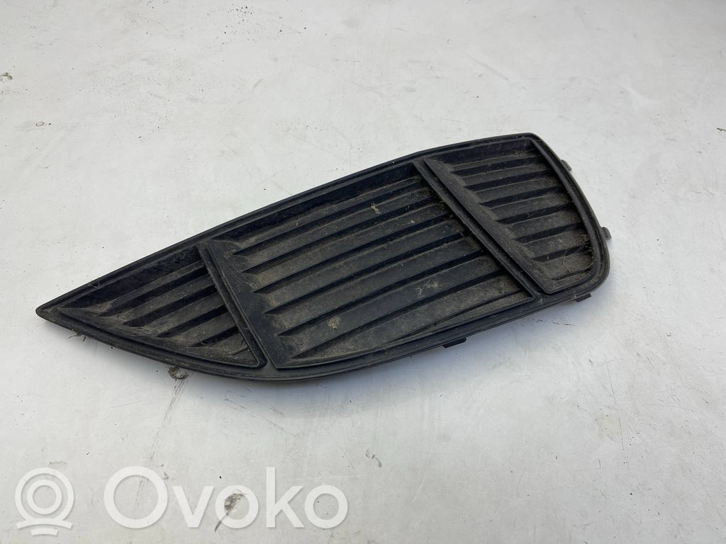 Seat Alhambra (Mk2) Krata halogenu 