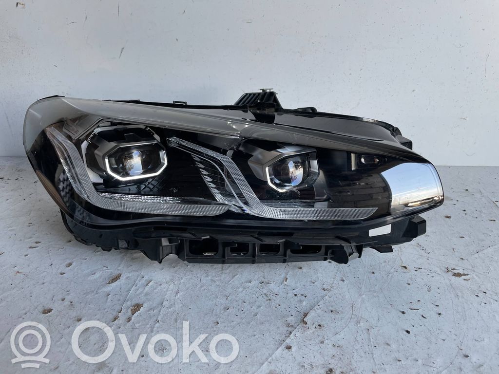 BMW 2 Active Tourer U06 Scheinwerfer 