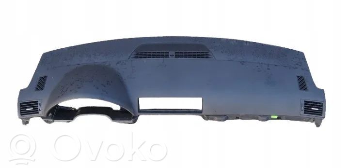 Audi A4 S4 B6 8E 8H Panelis 