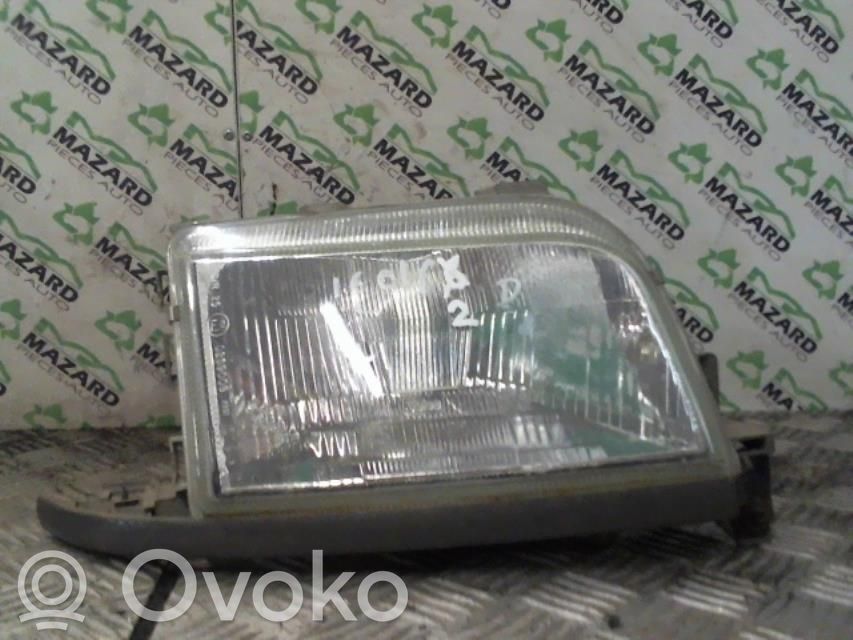 Renault Clio I Headlight/headlamp 