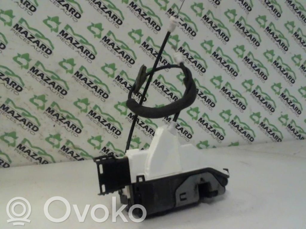 Citroen C3 Priekšpusē slēdzene 
