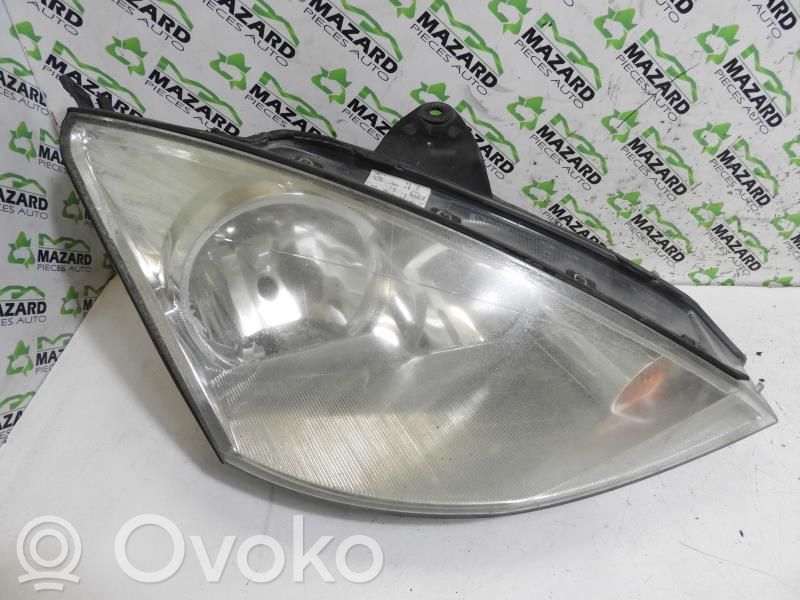 Ford Focus Headlight/headlamp 