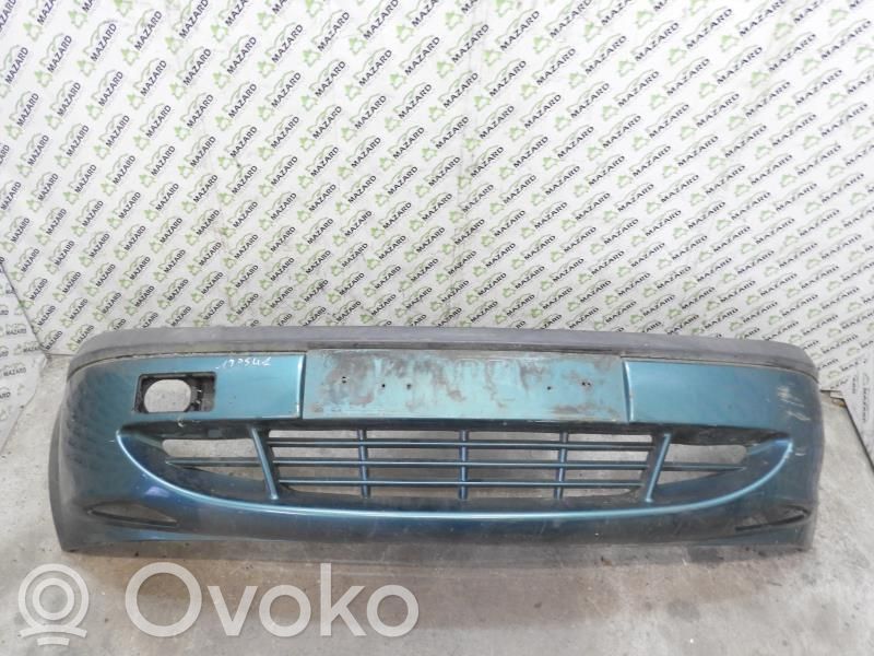 Ford Fiesta Parachoques delantero 