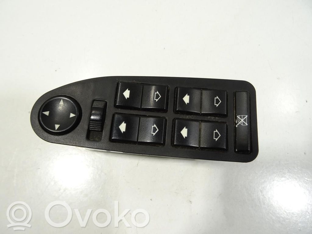 BMW 5 E39 Electric window control switch 