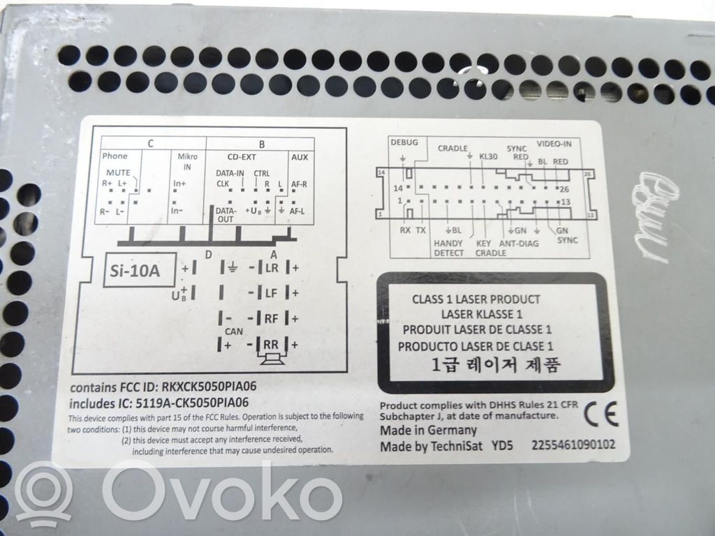 Volkswagen Scirocco Panel / Radioodtwarzacz CD/DVD/GPS 
