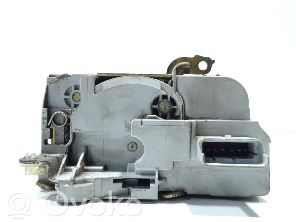 Etuoven lukko   9136J9