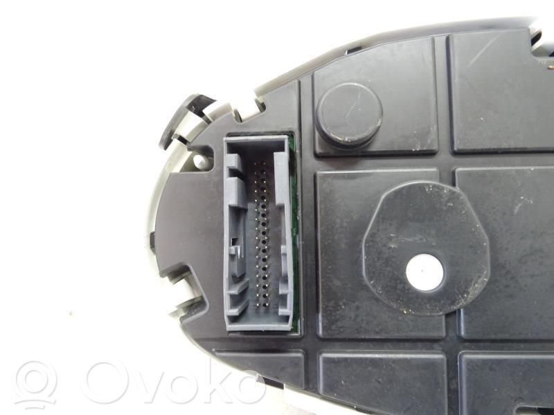 Ford B-MAX Geschwindigkeitsmesser Cockpit 