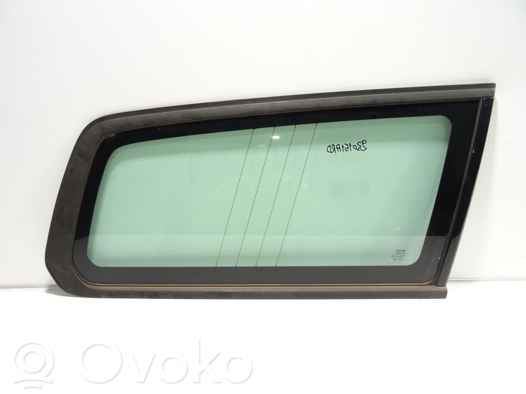 Volvo XC70 Vitre latérale arrière 
