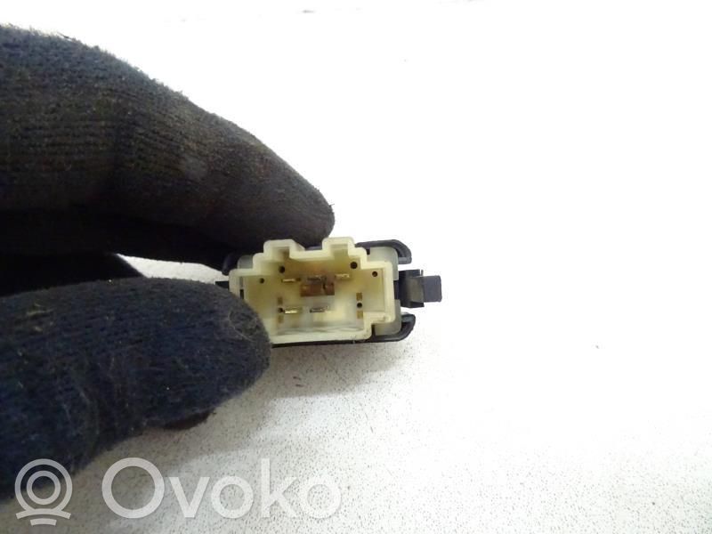 Interruptor del elevalunas eléctrico