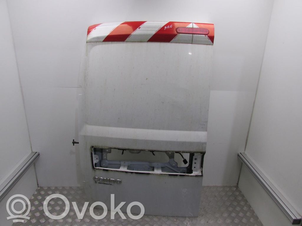 Opel Combo D Krovinių (bagažinės) durys 