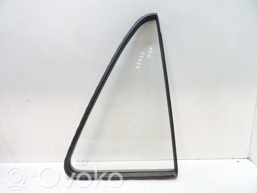 Renault Super R5 Ventanilla de ventilación de la puerta trasera 