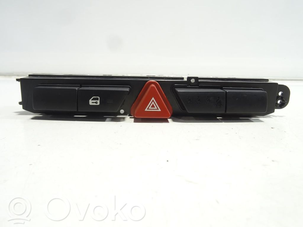 KIA Pro Cee'd I Hazard light switch 