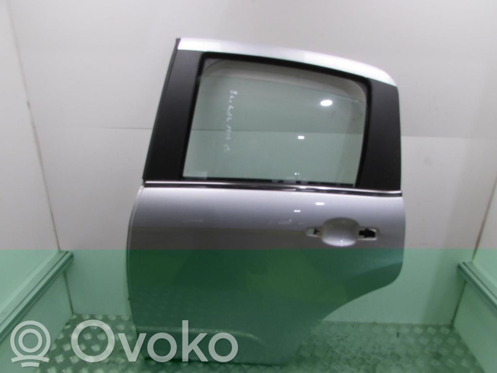 Galinės durys   9002CC
