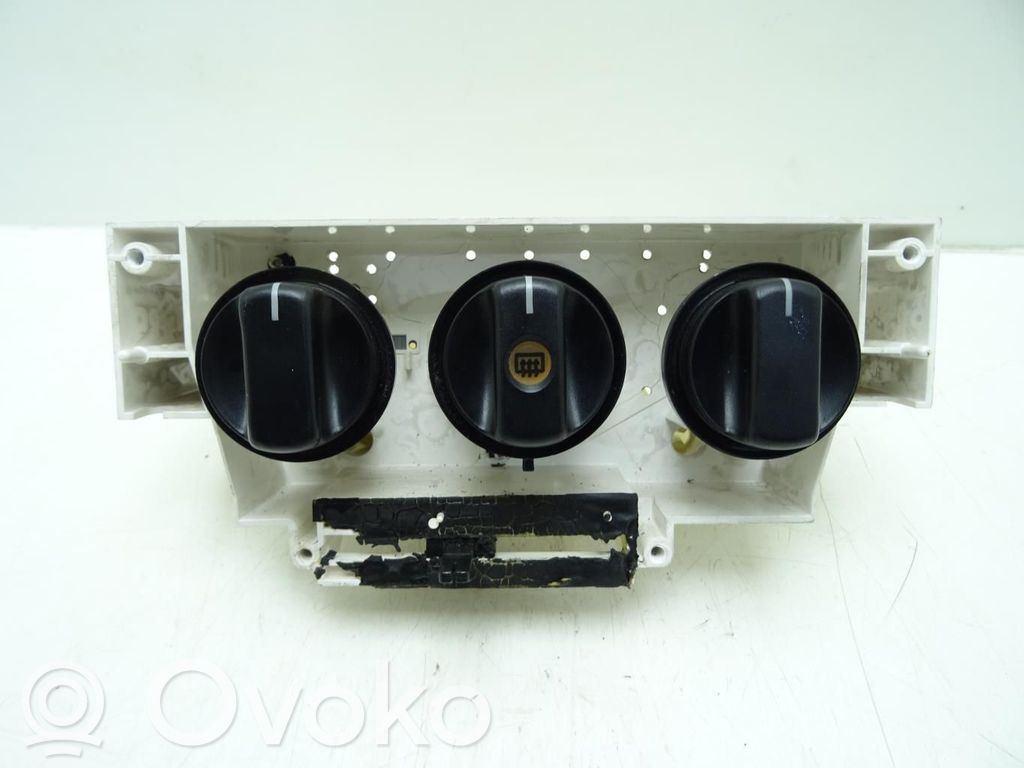 Opel Agila A Climate control unit 
