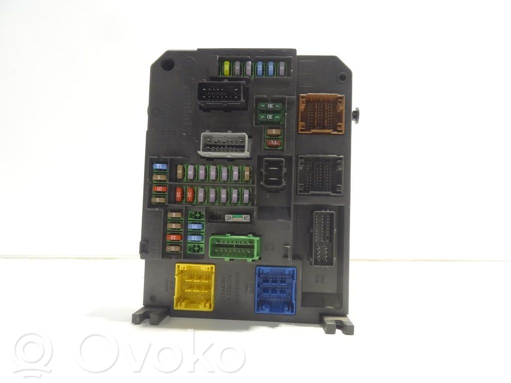 Citroen DS5 BSM Control unit 