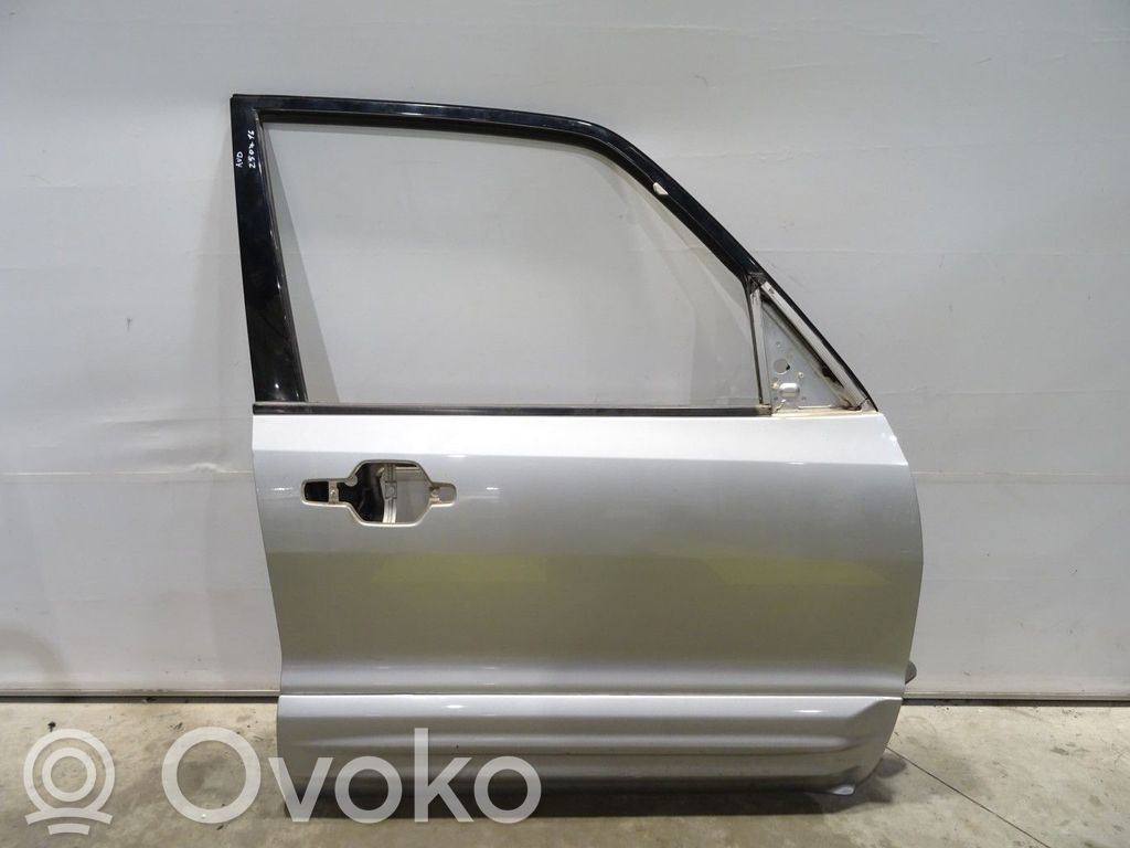 Mitsubishi Pajero Puerta delantera 