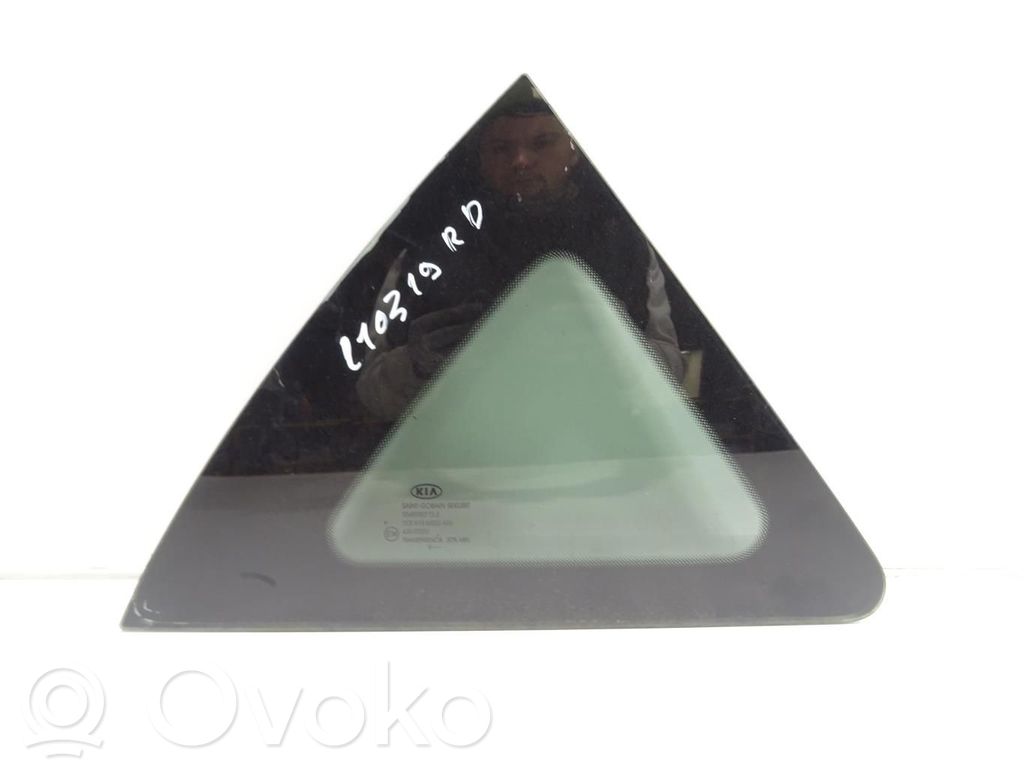 Rear side window   878201H110