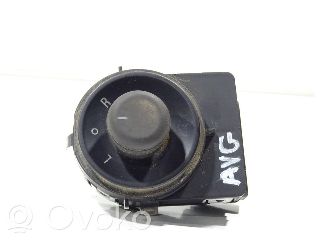 Chevrolet Cruze Wing mirror switch 