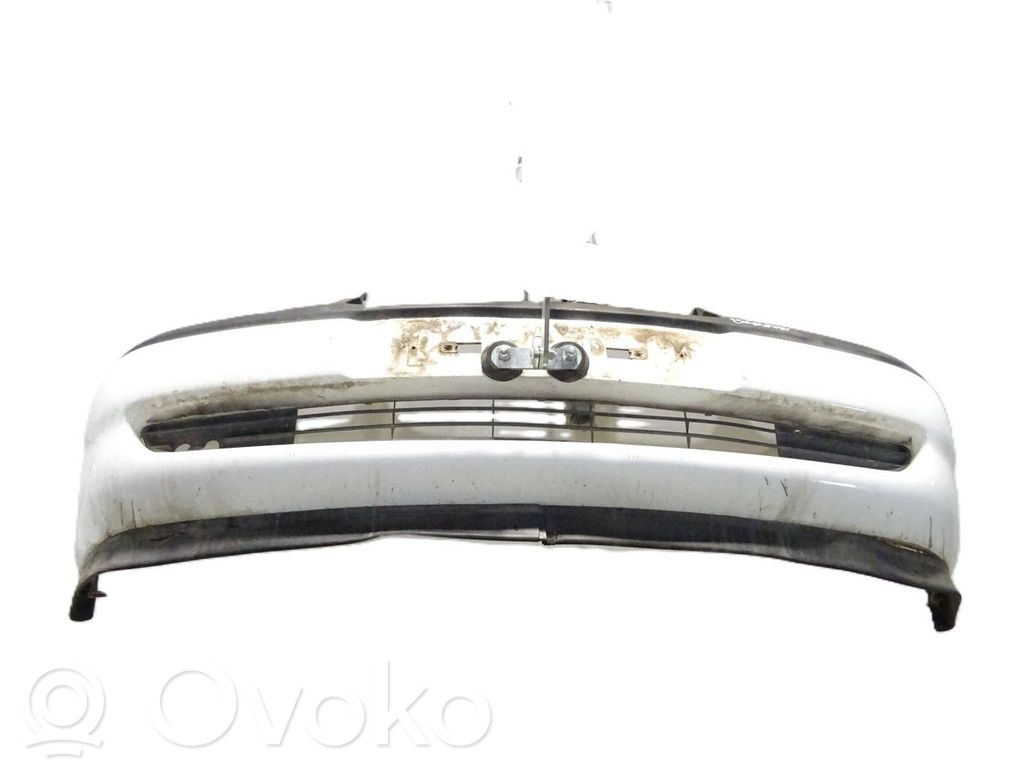 Opel Corsa B Parachoques delantero 