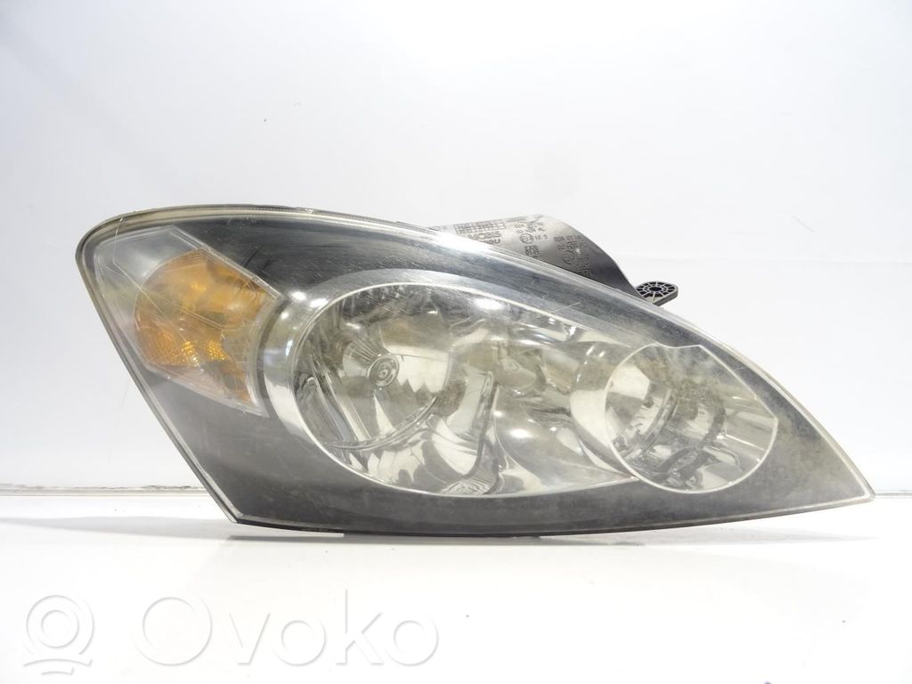 KIA Ceed Headlight/headlamp 