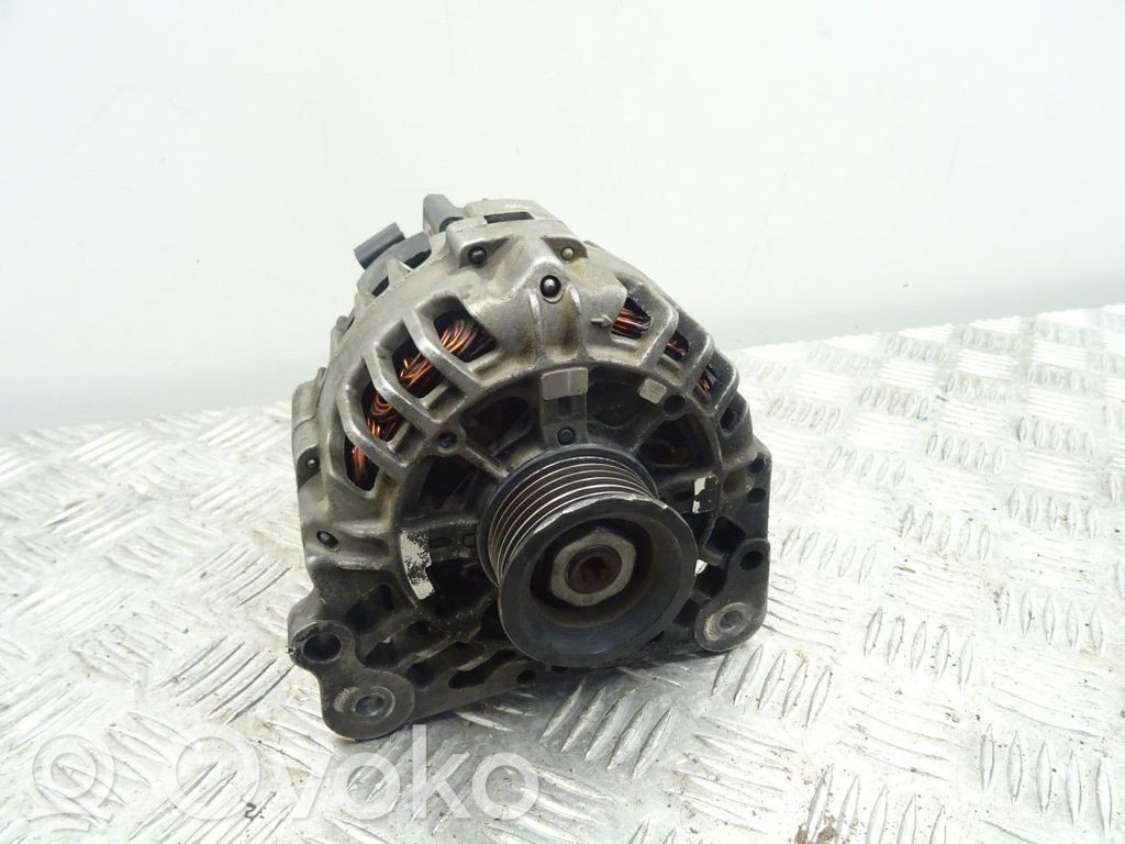 Volkswagen Polo Generator/alternator 