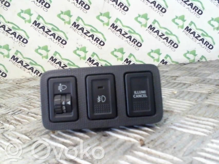 Suzuki SX4 Interruptor de luz 