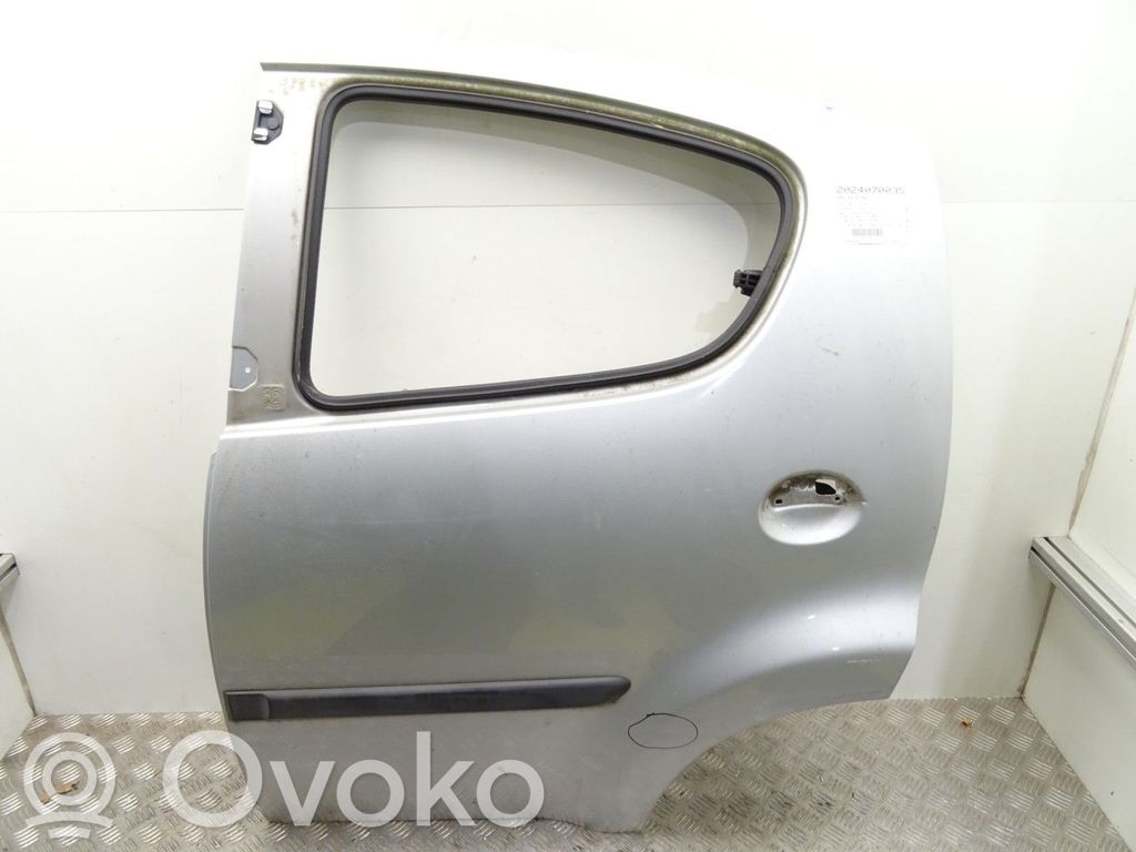 Peugeot 107 Galinės durys 