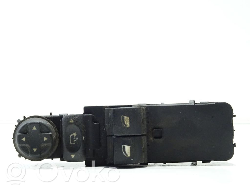 Citroen DS4 Electric window control switch 