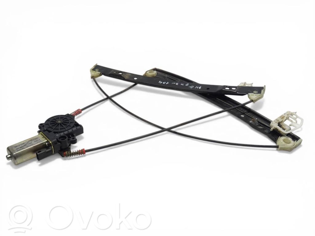 Elektryczny podnośnik szyby drzwi przednich   1567726
