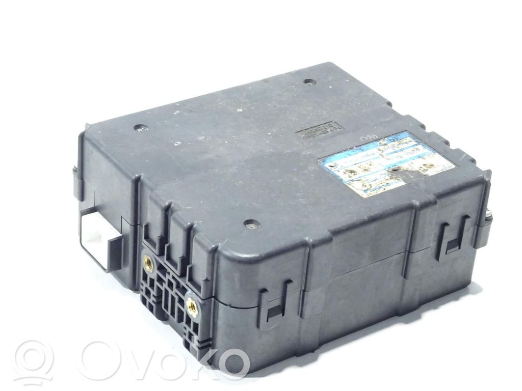 Engine control unit/module   8968048010