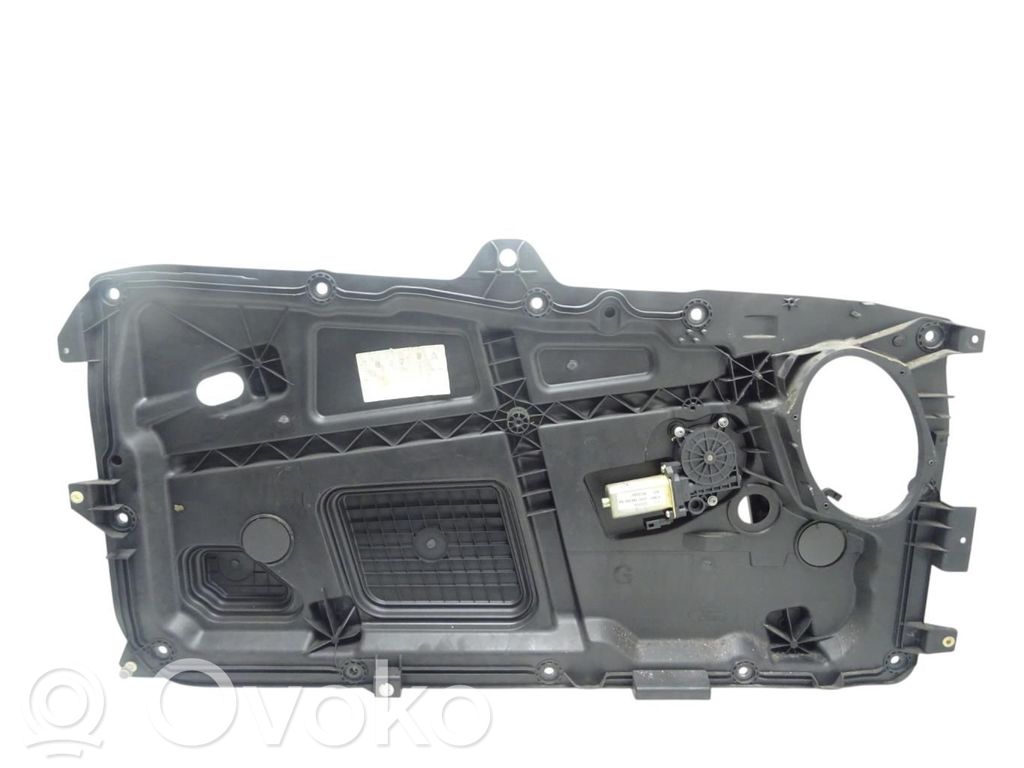 Ford Fiesta Elektryczny podnośnik szyby drzwi przednich 