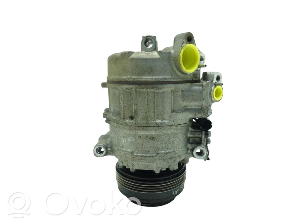 BMW X3 E83 Ilmastointilaitteen kompressorin pumppu (A/C) 