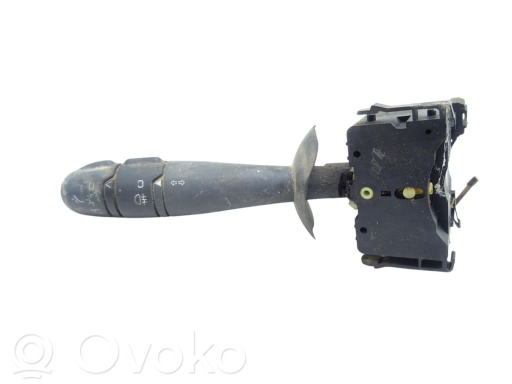 Renault Trafic II (X83) Indicator stalk 