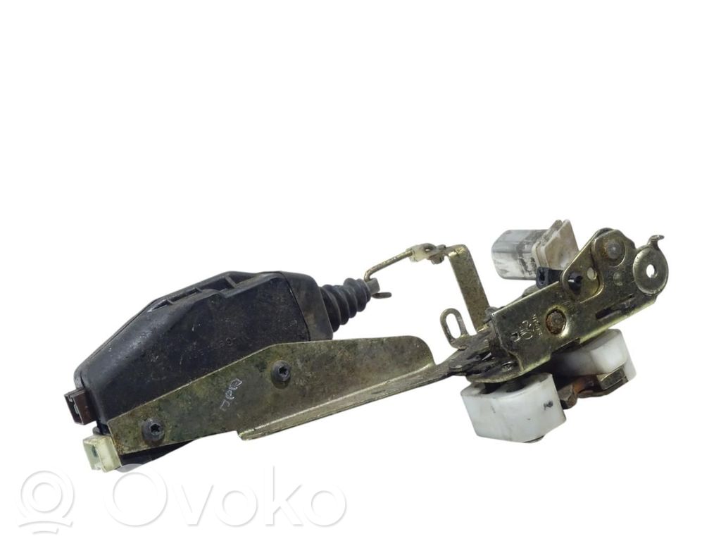 Citroen C15 Priekšpusē slēdzene 