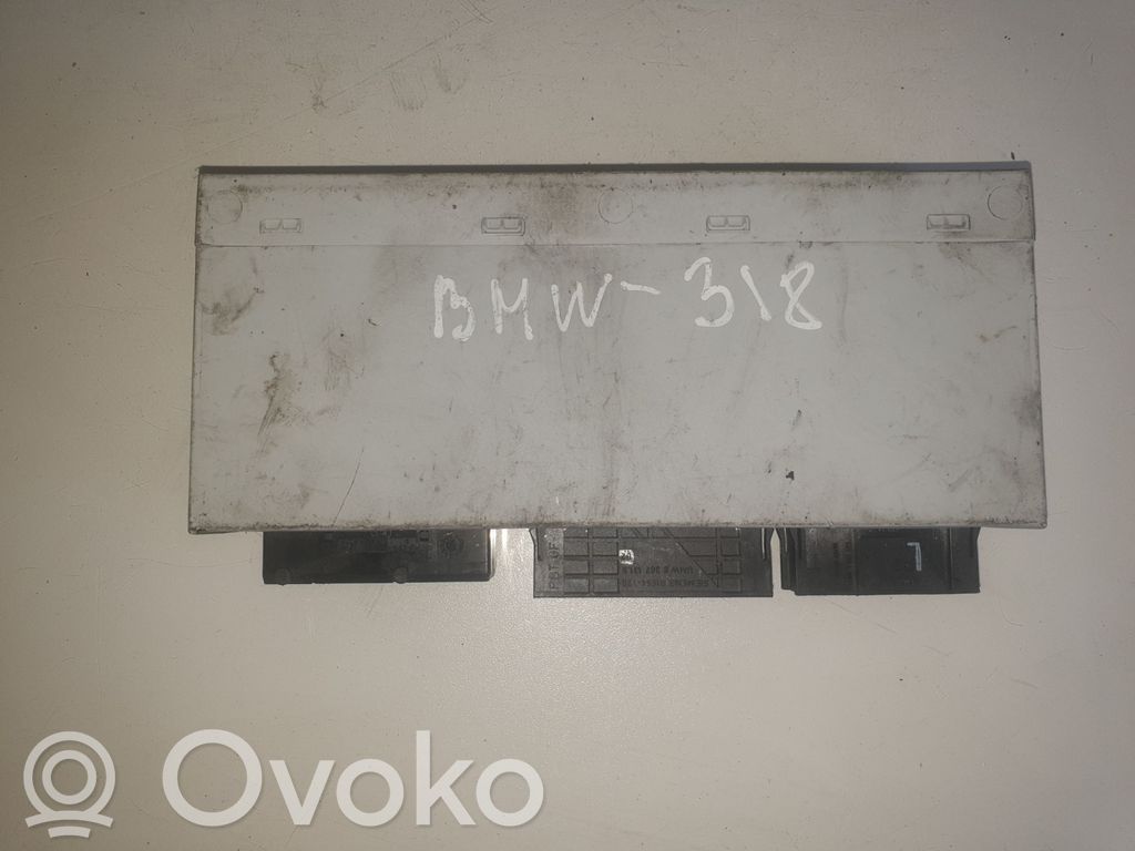 BMW 3 E46 Komforto modulis 
