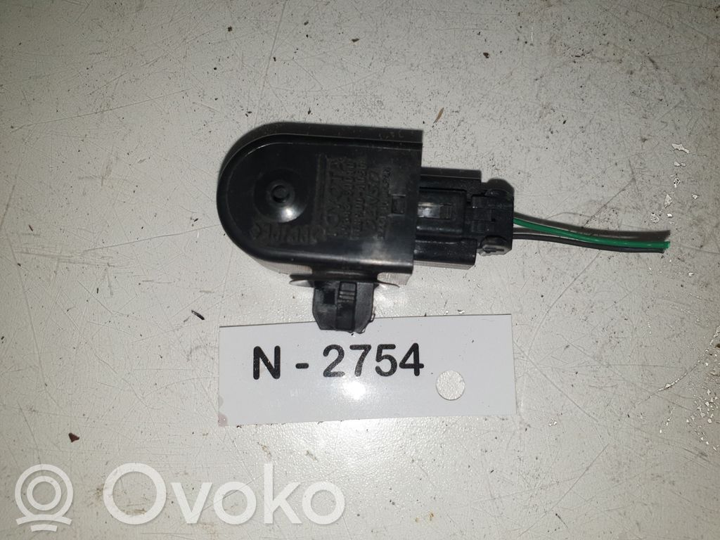 Toyota Avensis T270 Door control unit/module 