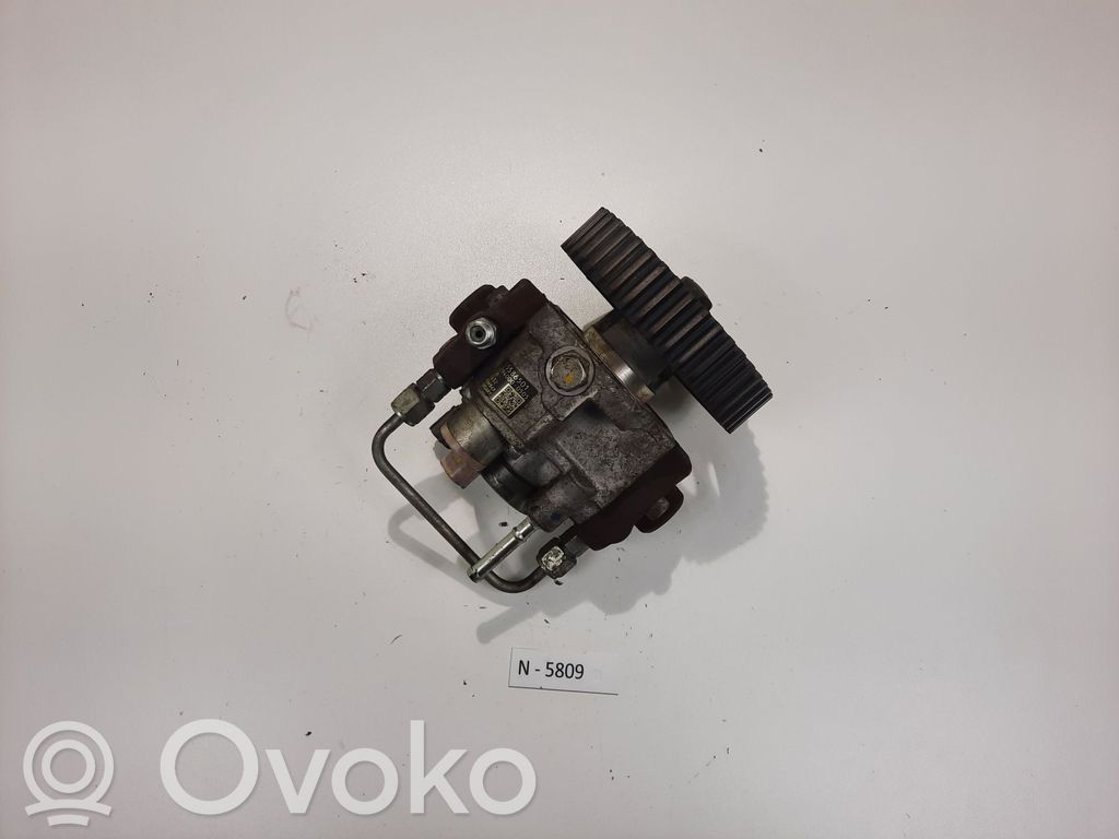 Opel Zafira B Pompa wtryskowa wysokiego ciśnienia 