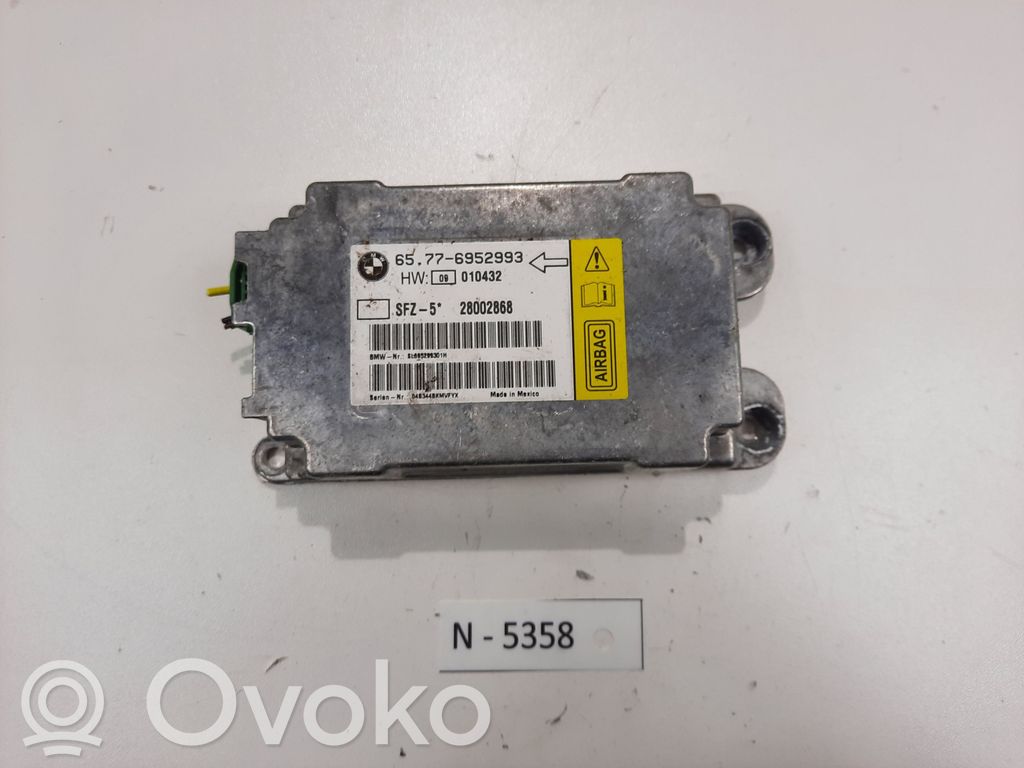 Airbagsteuergerät   6952993