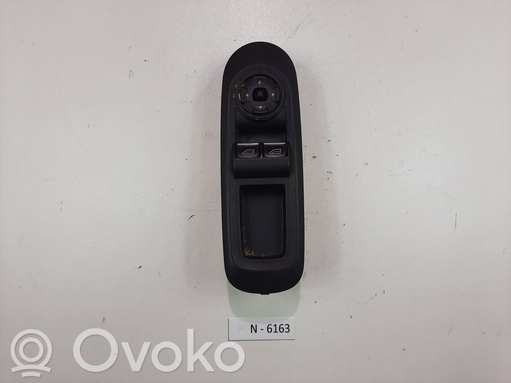 Ford Galaxy Electric window control switch 