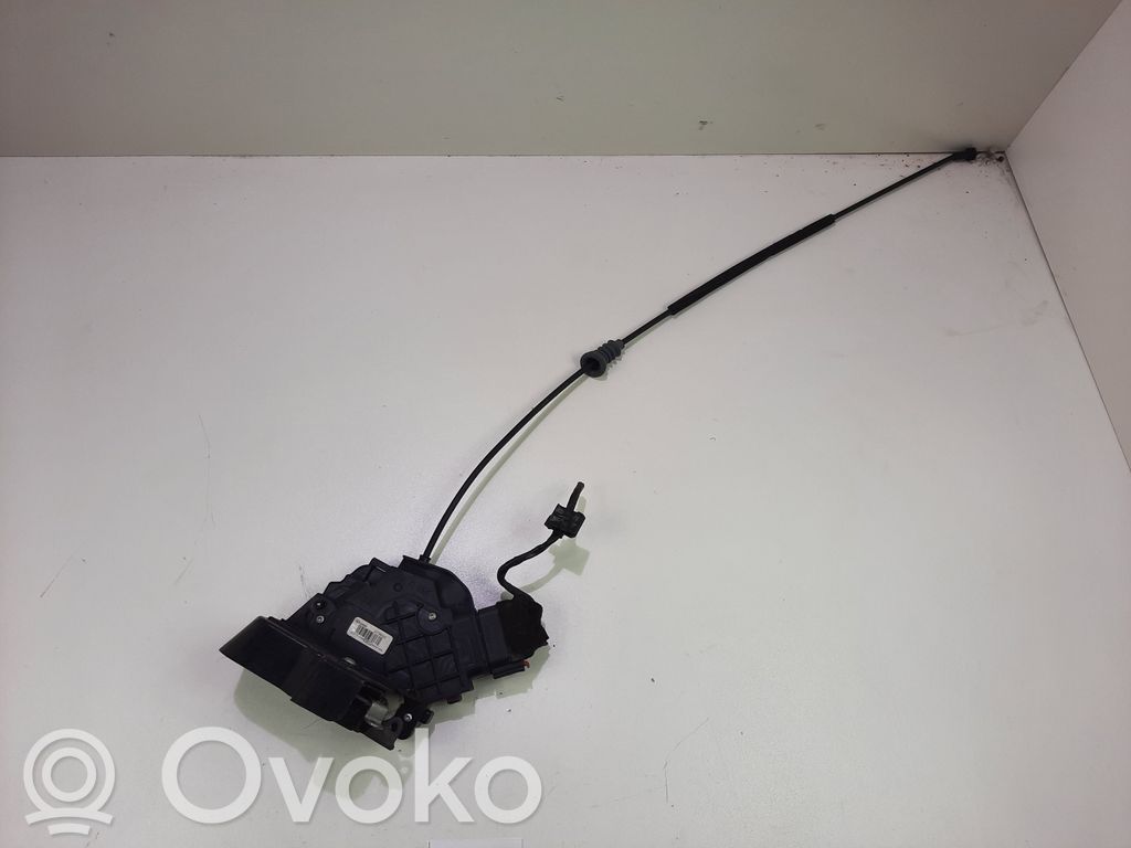 Volvo C30 Front door lock 