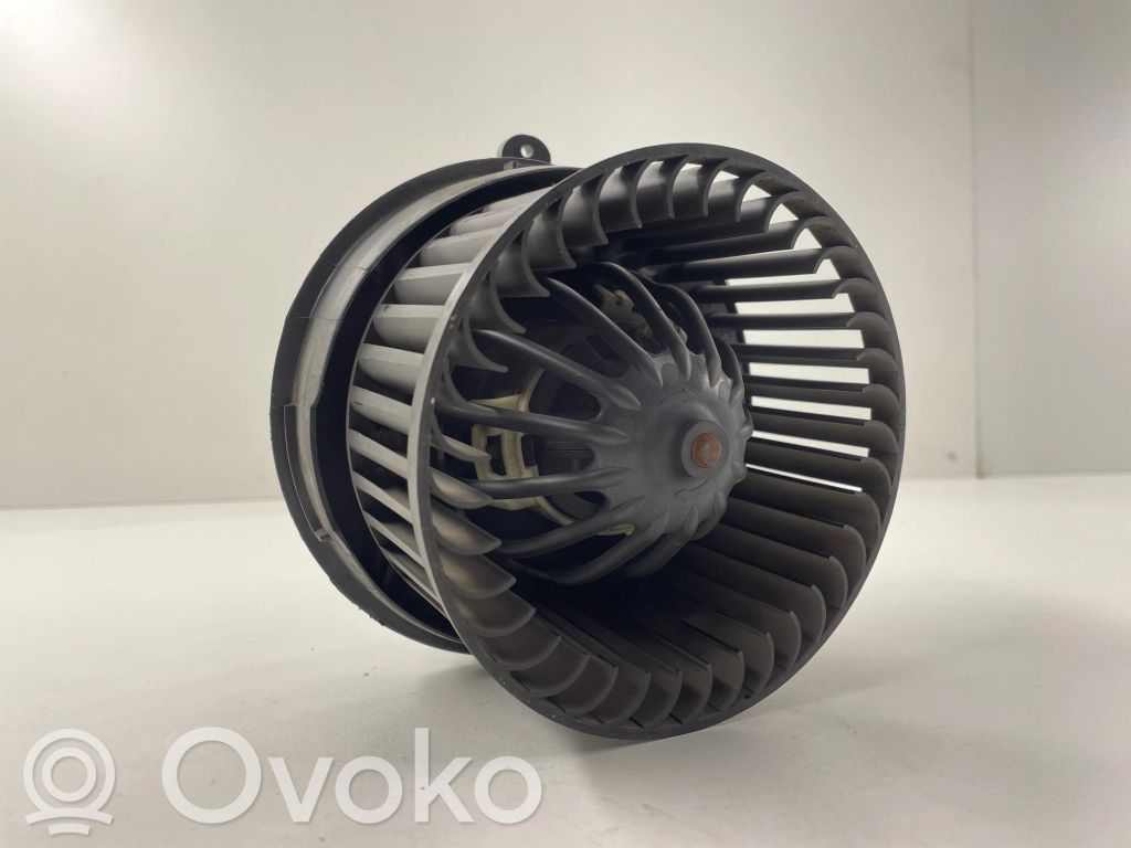 Mazā radiatora ventilators