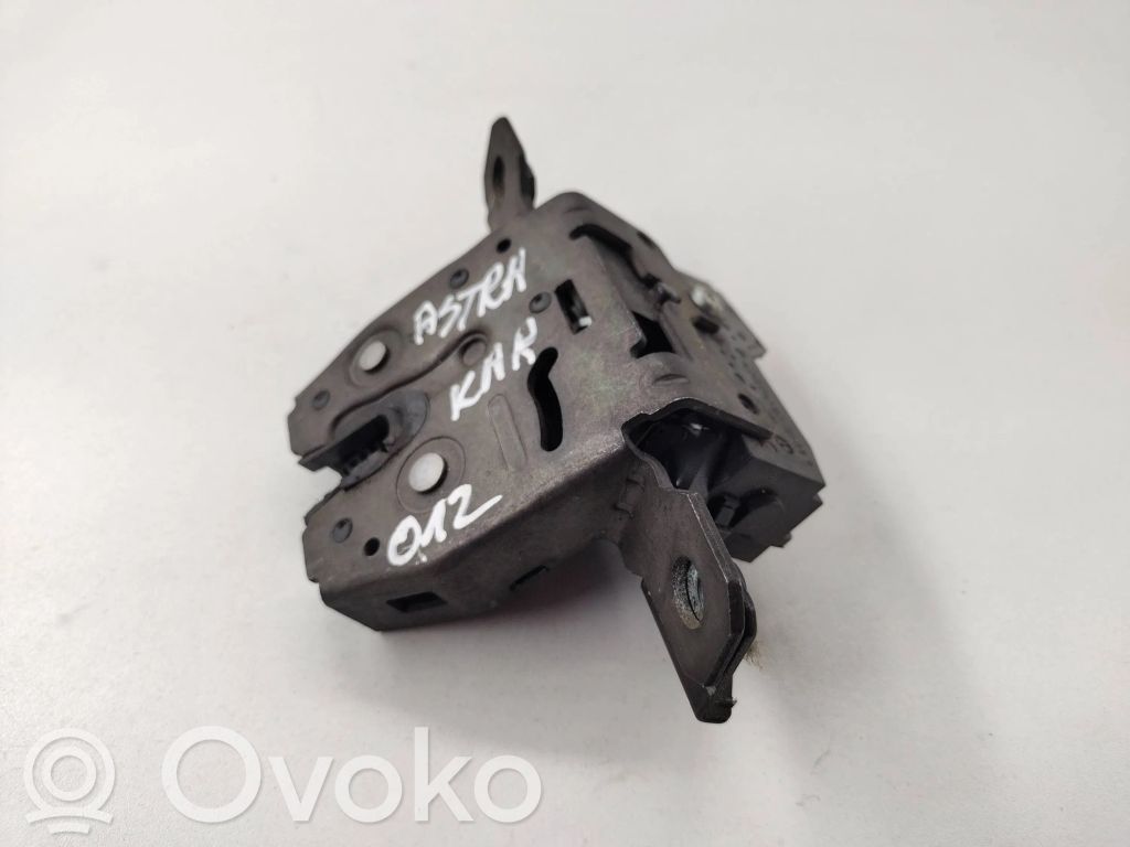 Loading door lock