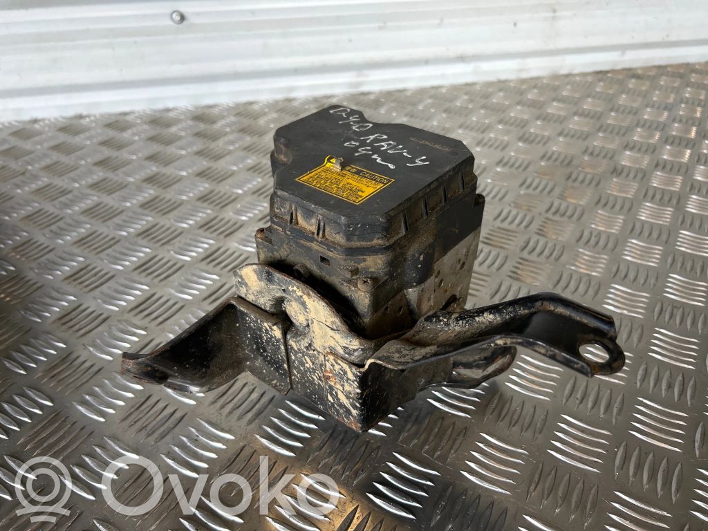 Toyota RAV 4 (XA20) Bomba de ABS 