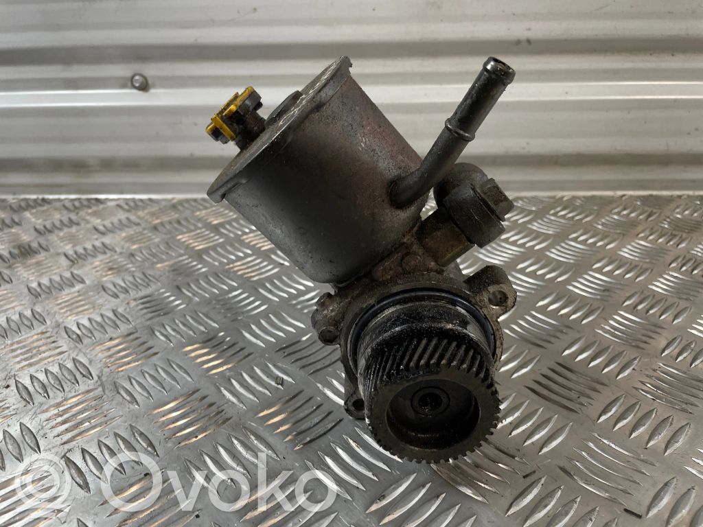 Mazda Premacy Power steering pump 